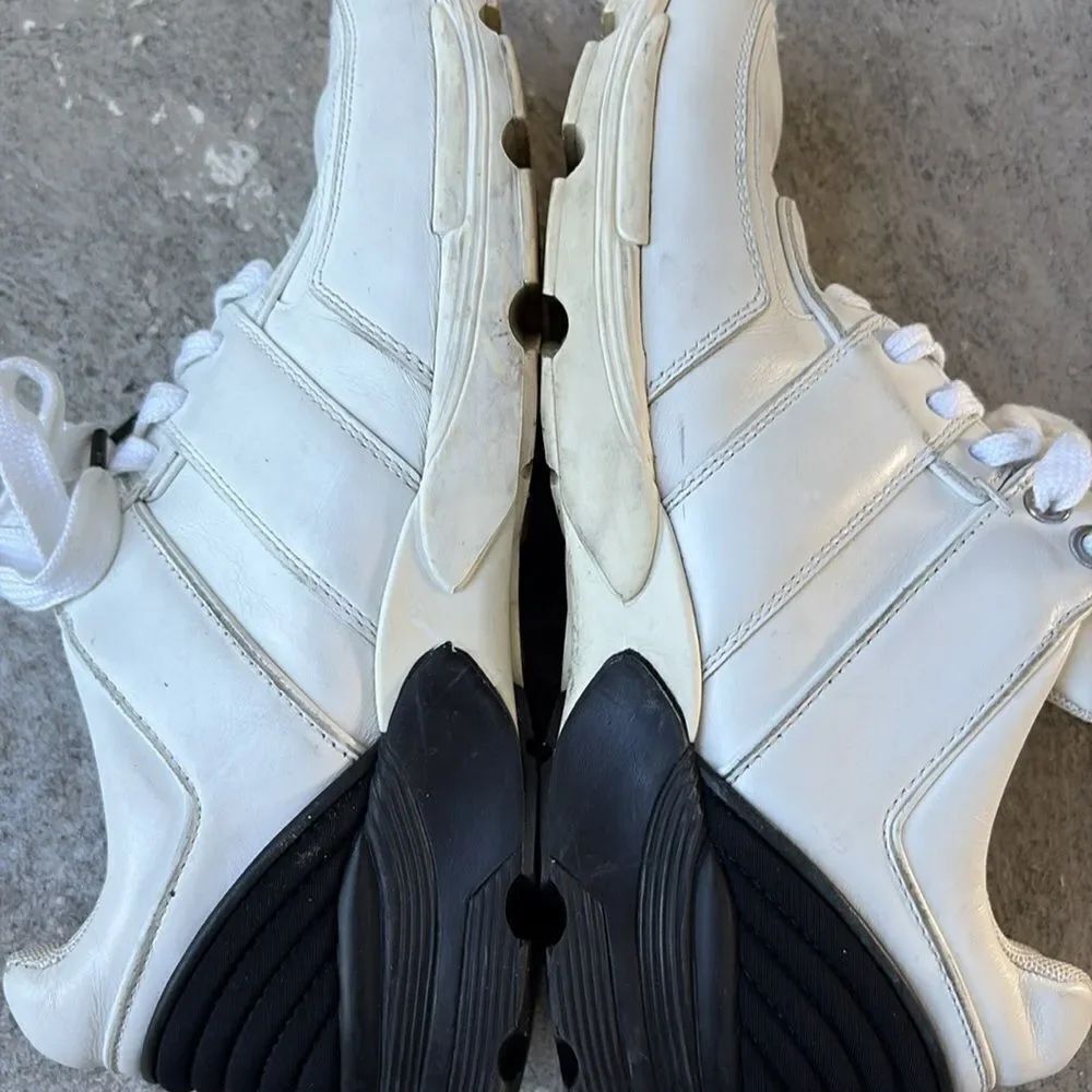 Chanel leather trainers - Picture 11 of 12
